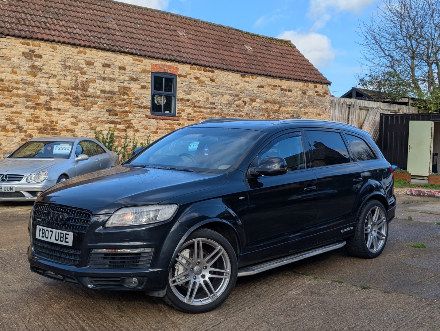 Used Audi Q7 2007 for sale - 76566395: Photo 2