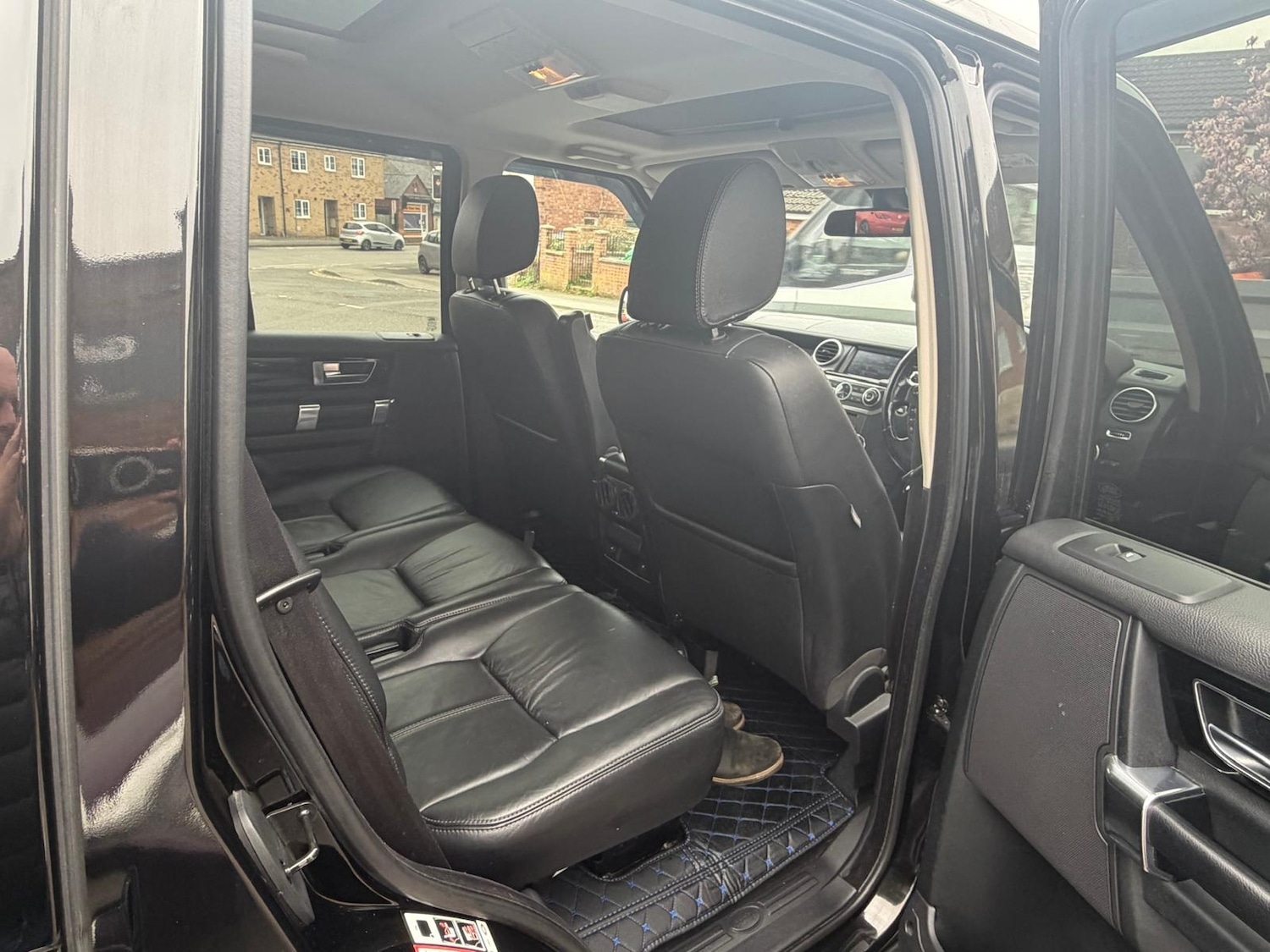 Used Land Rover Discovery 2012 for sale - 78169045: Photo 11