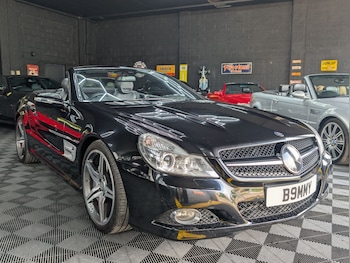 Used Mercedes-Benz SL 2010 for sale - 78979479: Photo