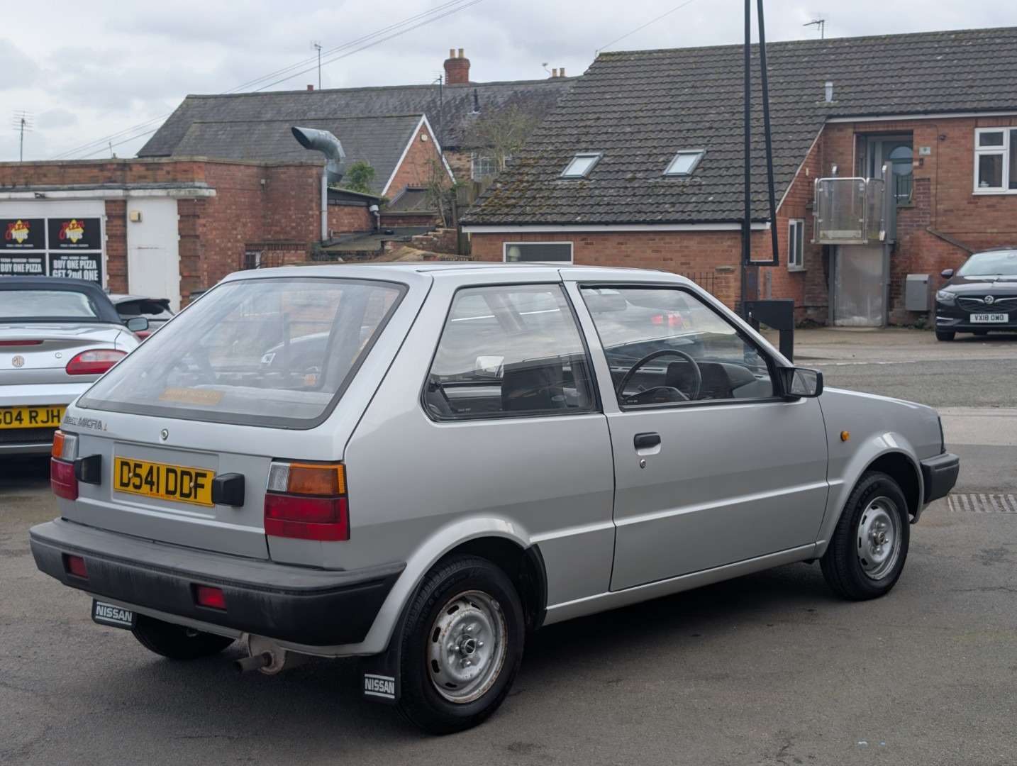 Used Nissan Micra 1987 for sale - 77915314: Photo 4