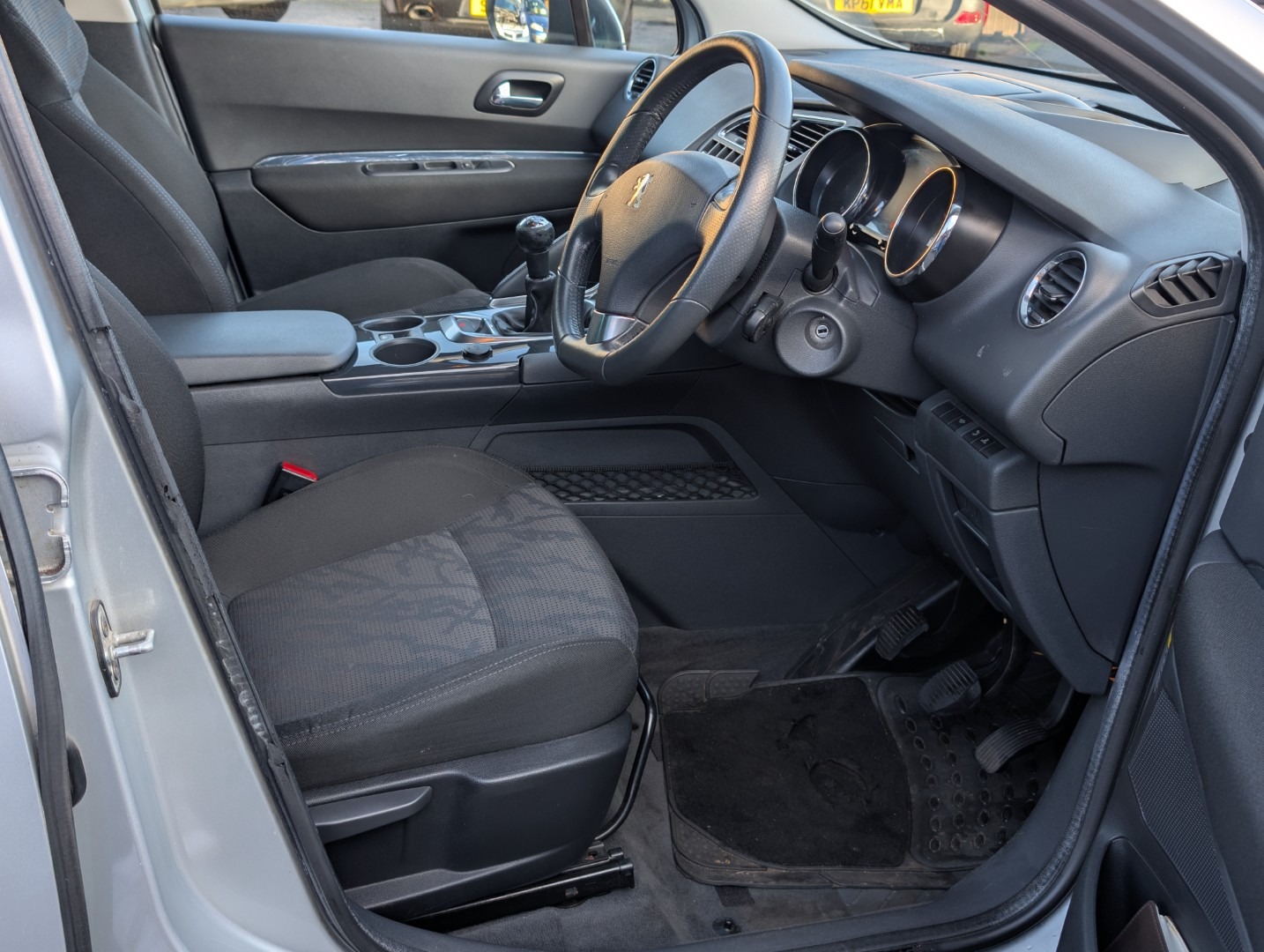 Used Peugeot 3008 2009 for sale - 77355041: Photo 8