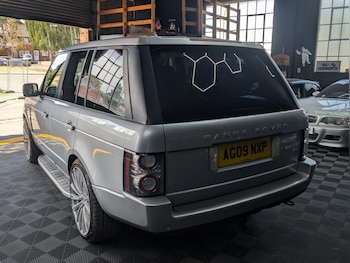 Used Land Rover Range Rover 2009 for sale - 79404954: Photo