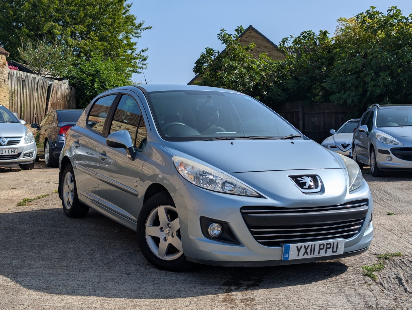 Used Peugeot 207 2011 for sale - 76392320: Photo 1