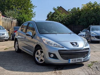 Peugeot - 207