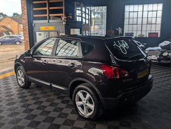 Used Nissan Qashqai 2010 for sale - 79569000: Photo
