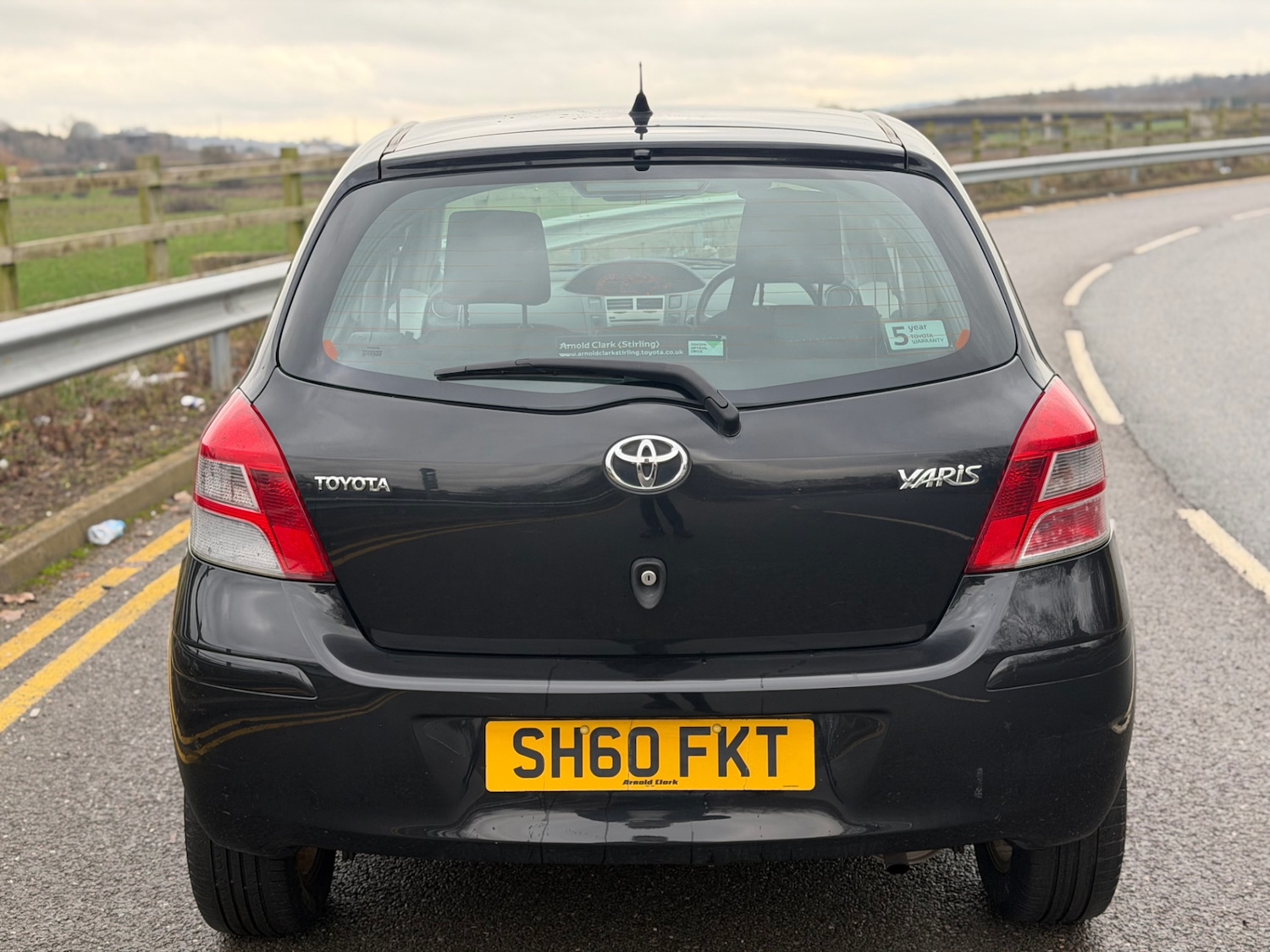 Used Toyota Yaris 2010 for sale - 77495732: Photo 15