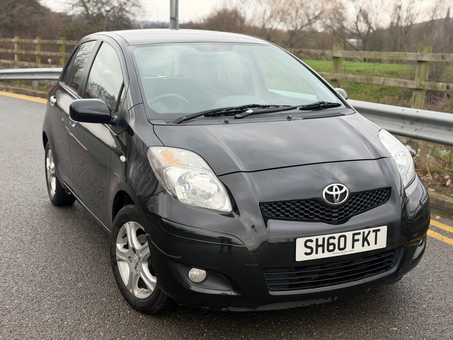 Used Toyota Yaris 2010 for sale - 77495732: Photo 2