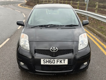 Used Toyota Yaris 2010 for sale - 77495732: Photo