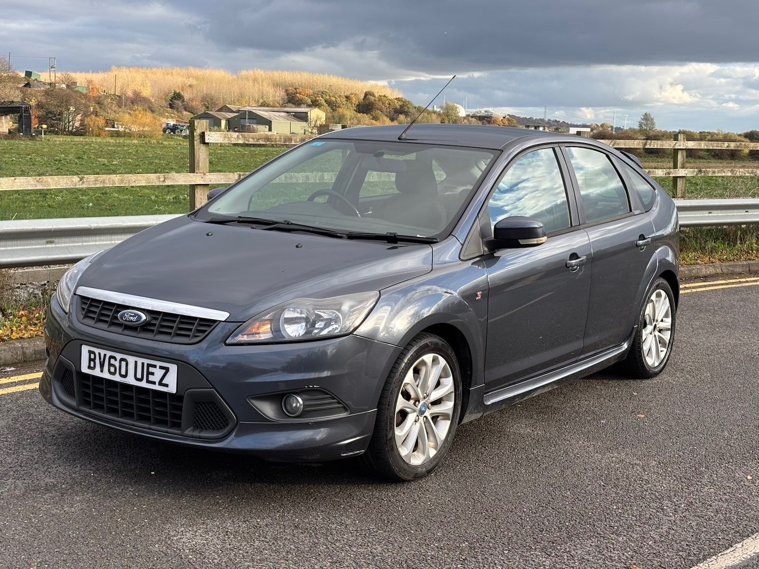 Used Ford Focus 2010 for sale - 76837365: Photo 6