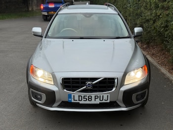 Used Volvo XC70 2008 for sale - 76450632: Photo