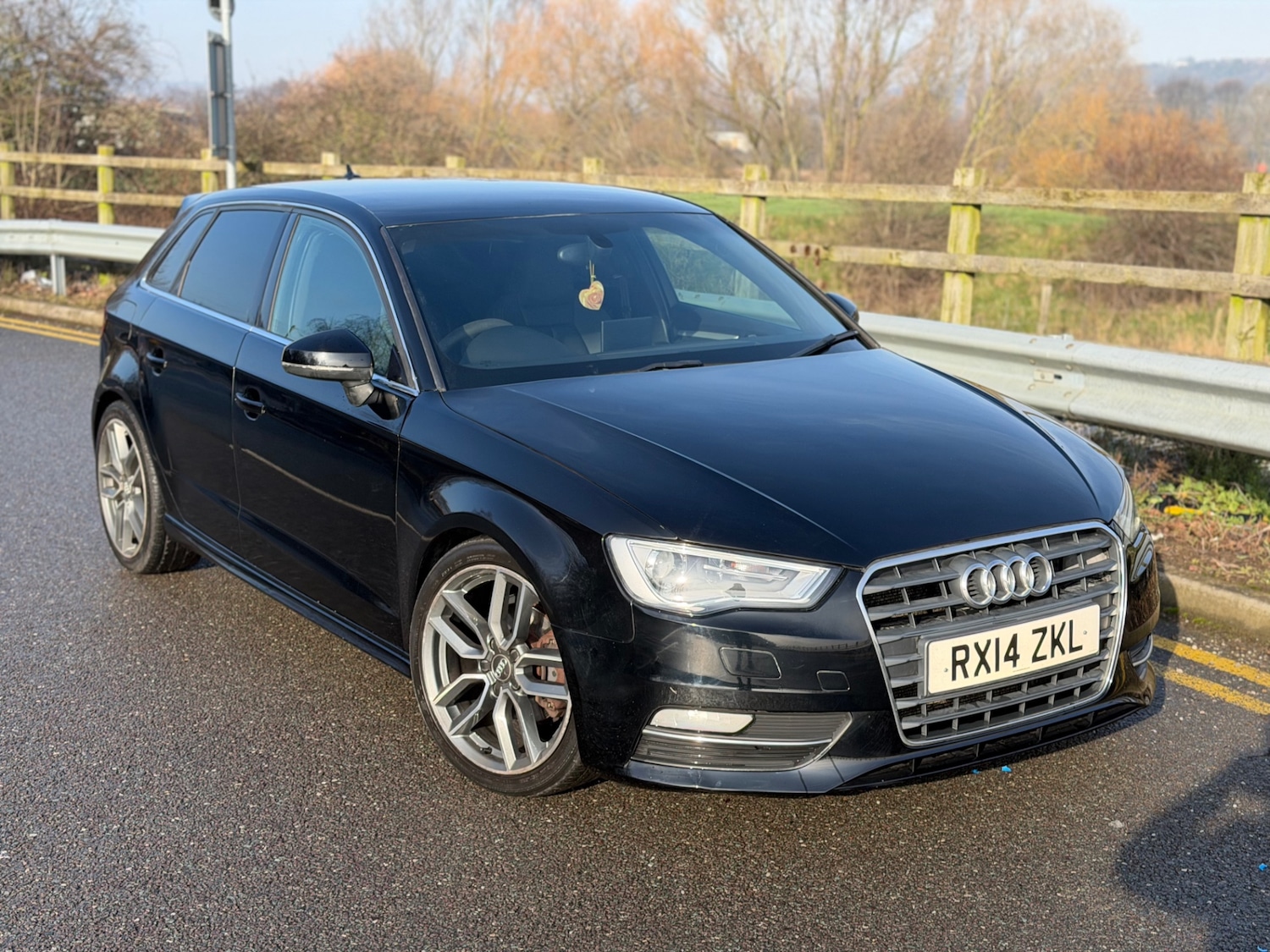 Used Audi A3 2014 for sale - 77392649: Photo 2