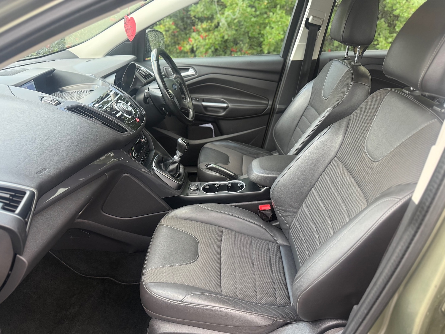 Used Ford Kuga 2014 for sale - 75997538: Photo 18