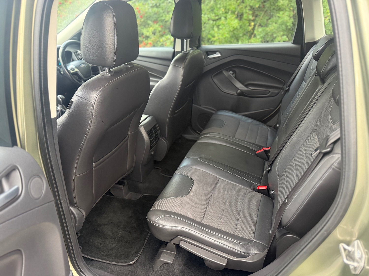 Used Ford Kuga 2014 for sale - 75997538: Photo 19