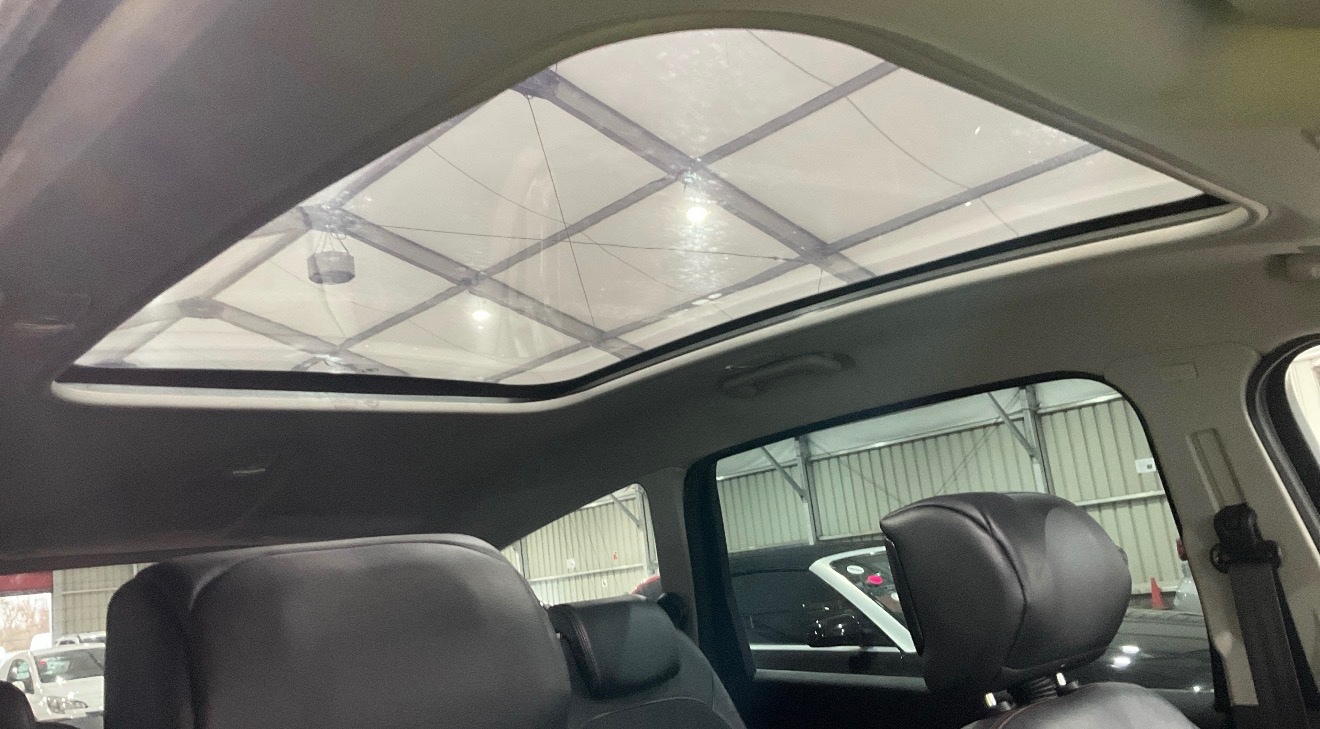 Used Ford S-Max 2011 for sale - 77896200: Photo 12