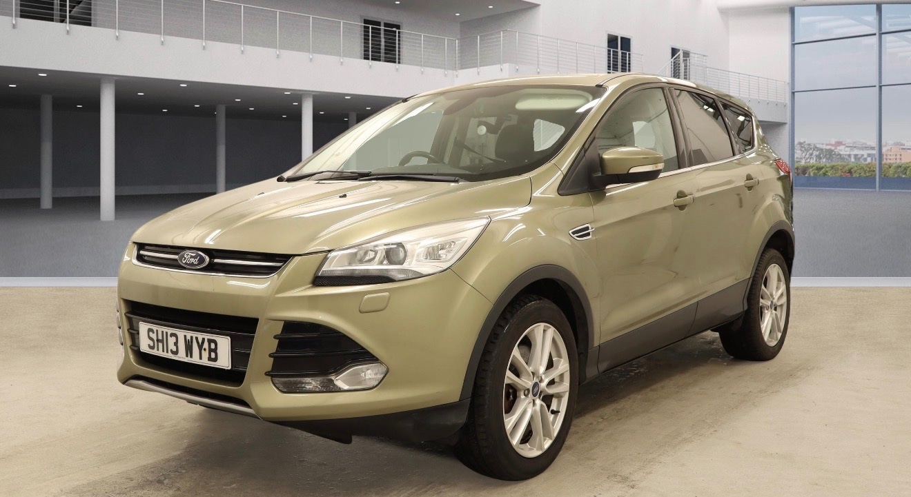 Used Ford Kuga 2013 for sale - 77622946: Photo 2