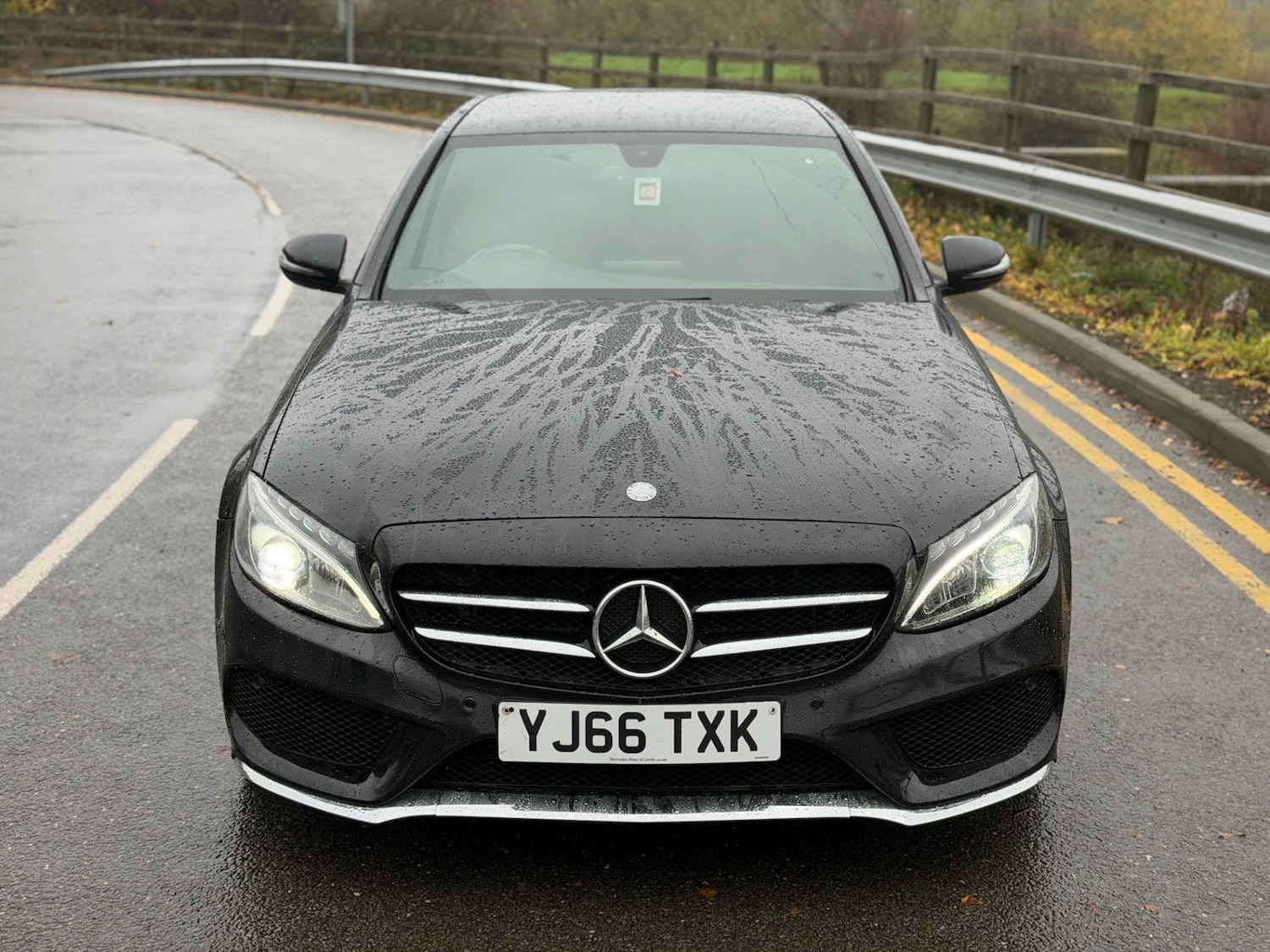 Used Mercedes-Benz C Class 2016 for sale - 76589202: Photo 4