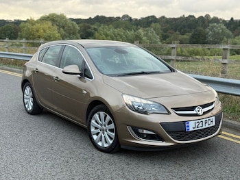 Used Vauxhall Astra 2012 for sale - 75968616: Photo