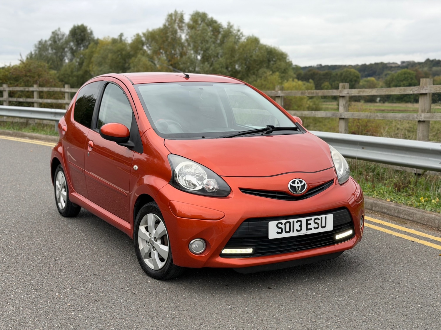 Used Toyota AYGO 2013 for sale - 76184174: Photo 2