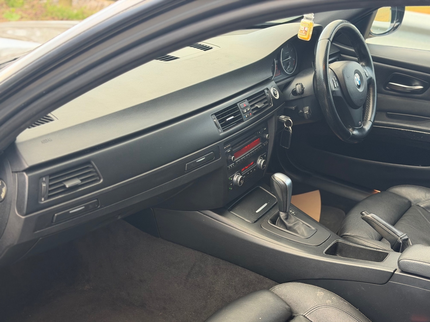 Used BMW 3 Series 2011 for sale - 78046640: Photo 31