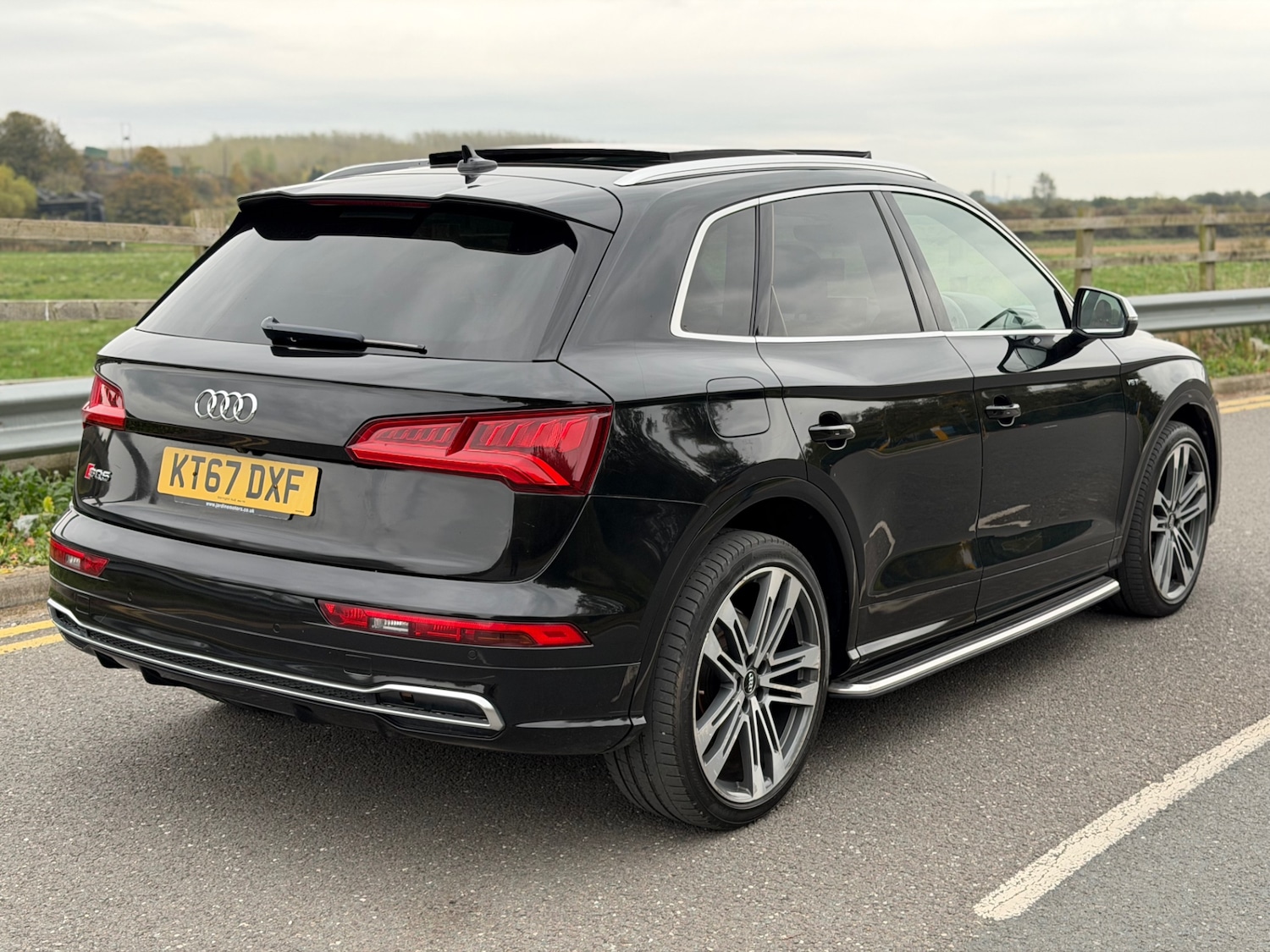 Used Audi Q5 2018 for sale - 76325090: Photo 10