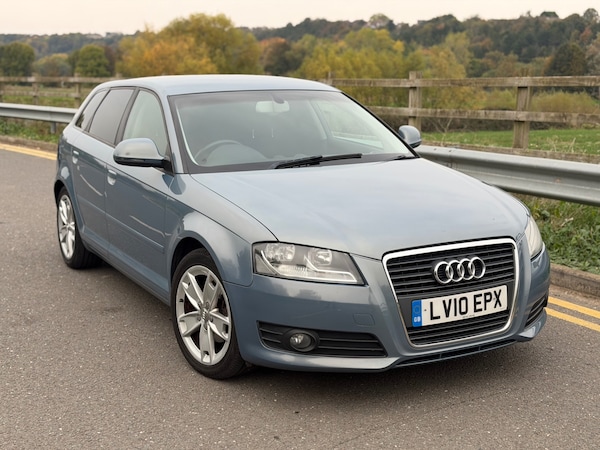 Used Audi A3 2010 for sale - 76312548: Photo 2