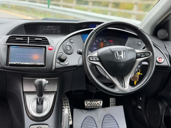Used Honda Civic 2011 for sale - 76309988: Photo 21