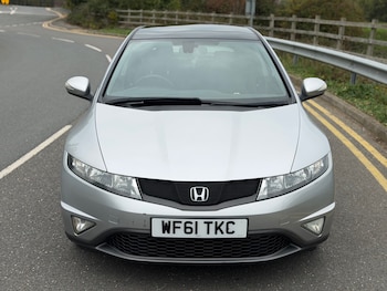 Used Honda Civic 2011 for sale - 76309988: Photo 4