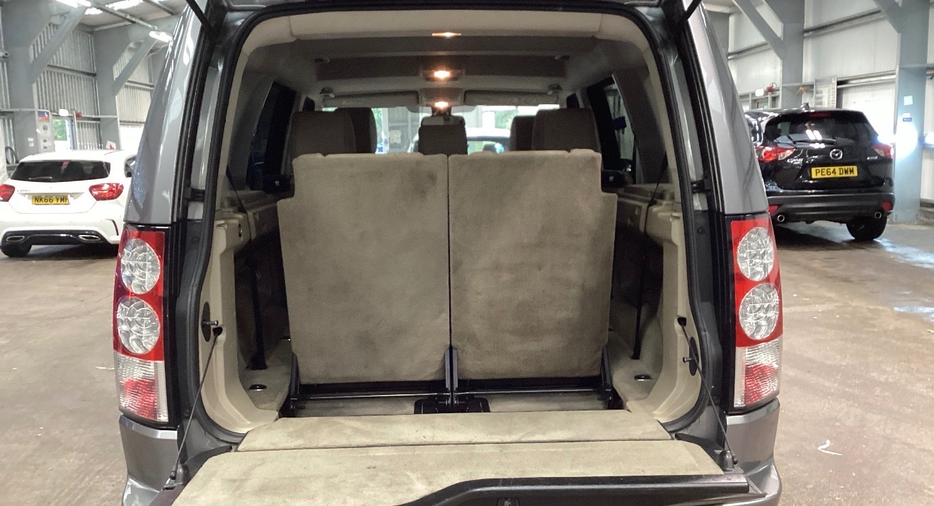 Used Land Rover Discovery 2010 for sale - 76444411: Photo 6