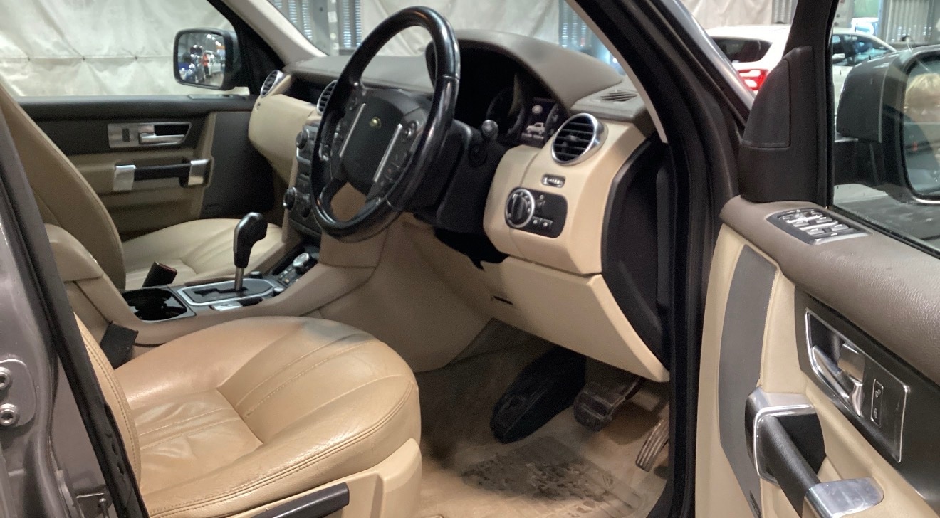 Used Land Rover Discovery 2010 for sale - 76444411: Photo 8