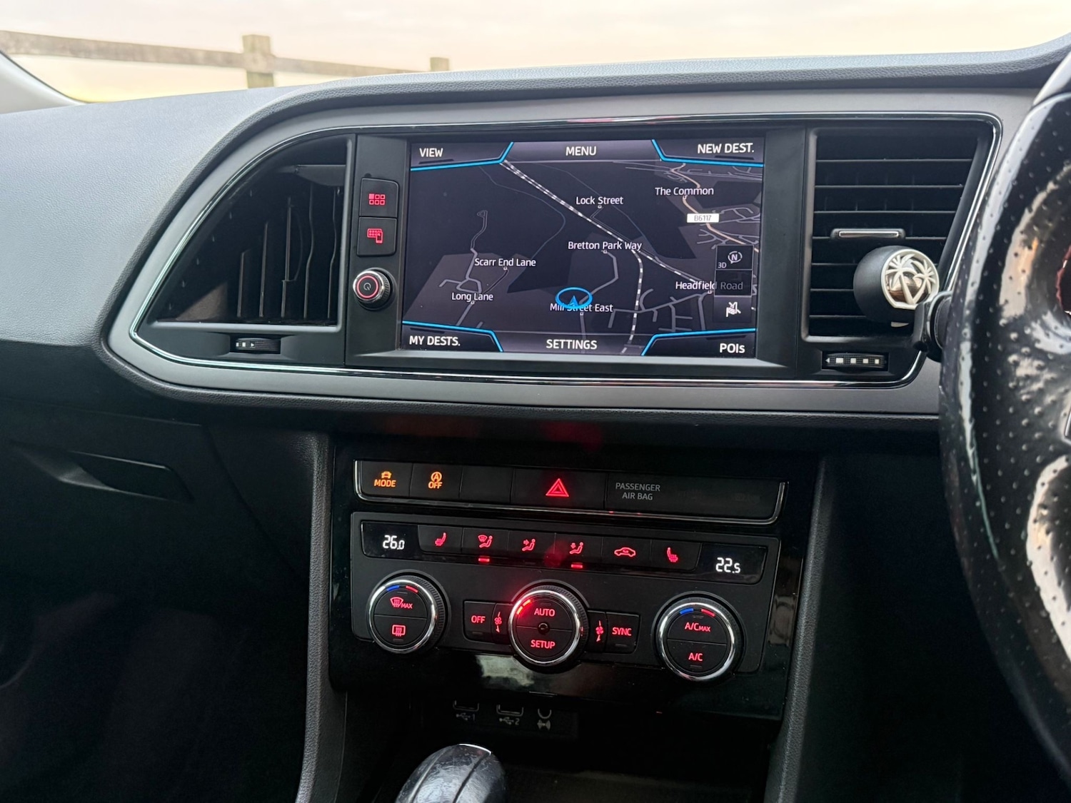 Used SEAT Leon 2017 for sale - 76104037: Photo 9