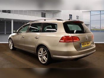 Used Volkswagen Passat 2014 for sale - 76470881: Photo