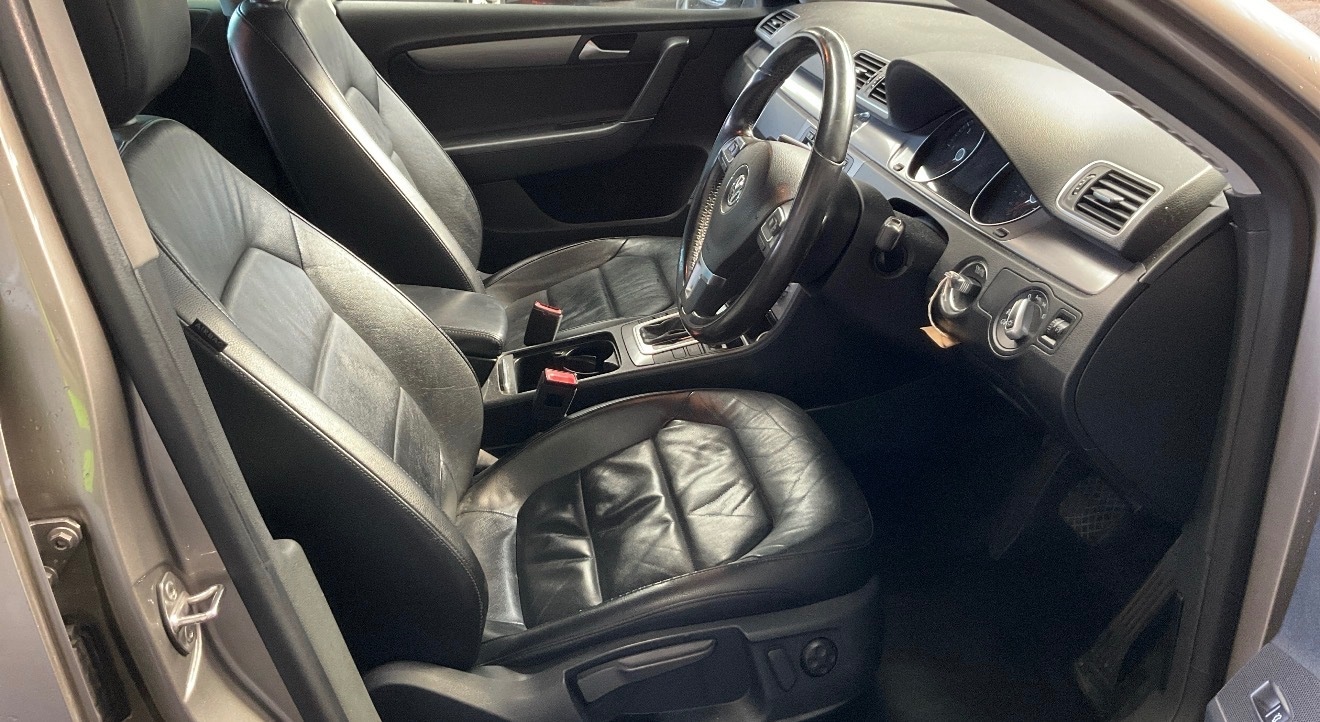 Used Volkswagen Passat 2014 for sale - 76470881: Photo 8