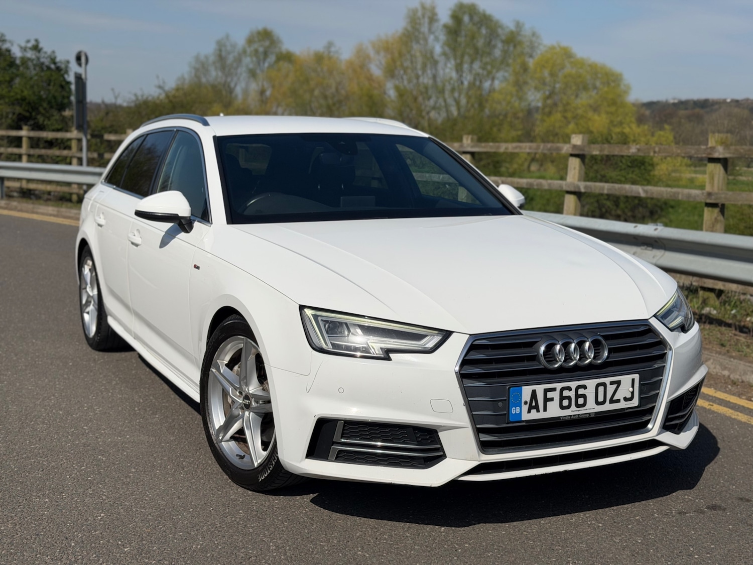 Used Audi A4 2016 for sale - 78163558: Photo 2