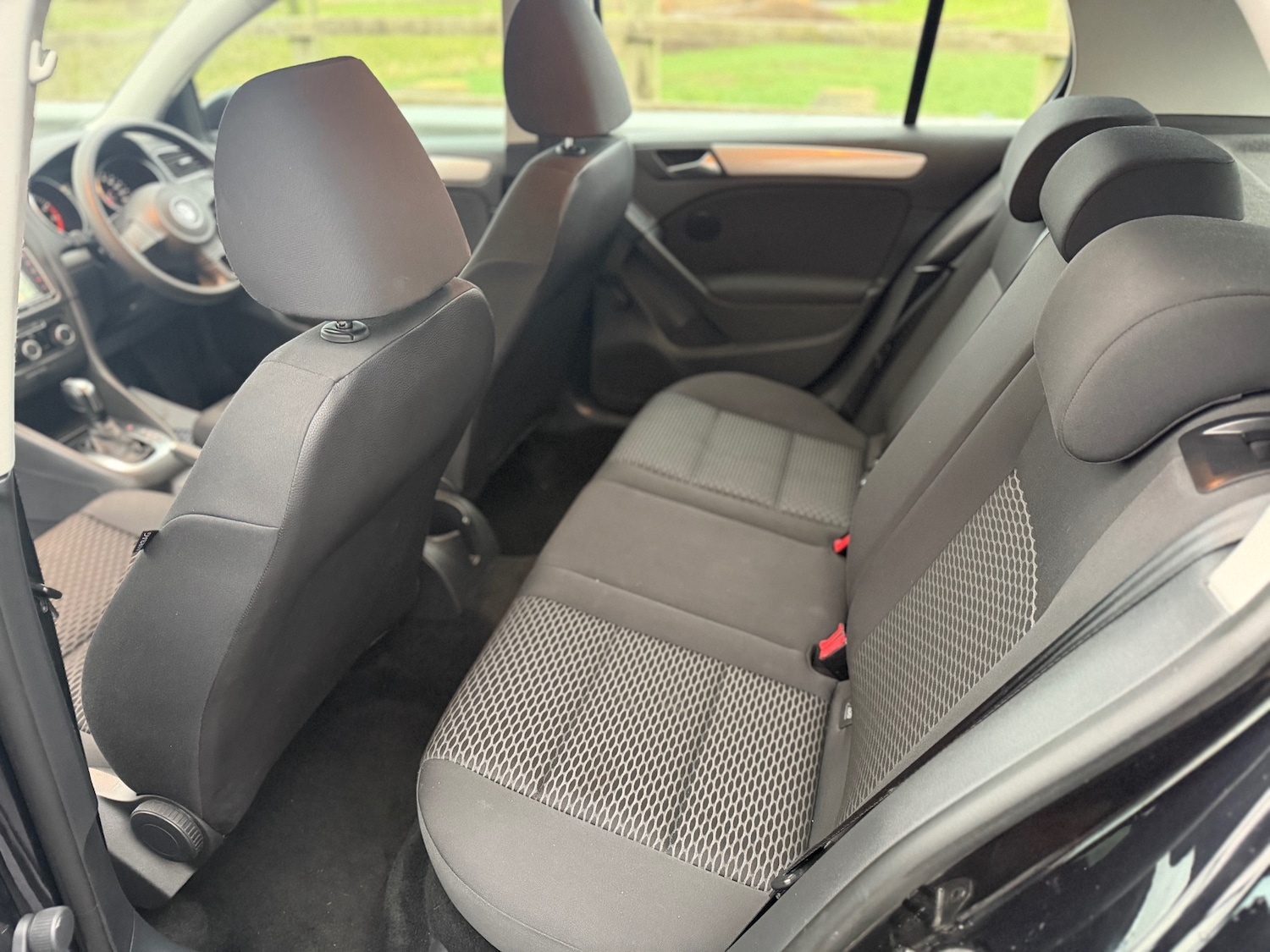 Used Volkswagen Golf 2011 for sale - 76882856: Photo 20