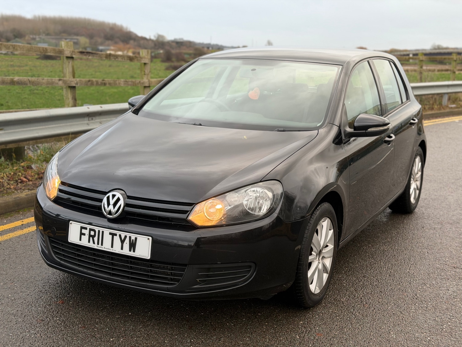 Used Volkswagen Golf 2011 for sale - 76882856: Photo 8