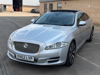 Used Jaguar XJ 2012 for sale - 79515929: Photo