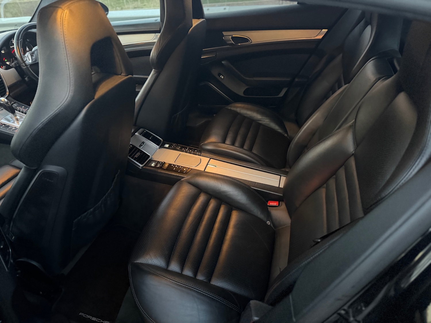 Used Porsche Panamera 2011 for sale - 77187093: Photo 25