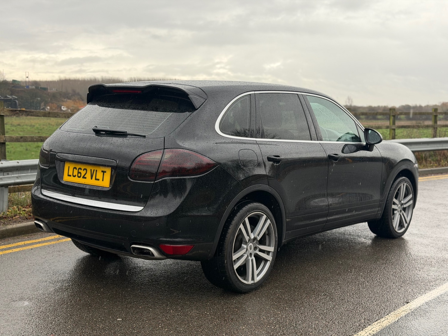 Used Porsche Cayenne 2012 for sale - 76947181: Photo 11