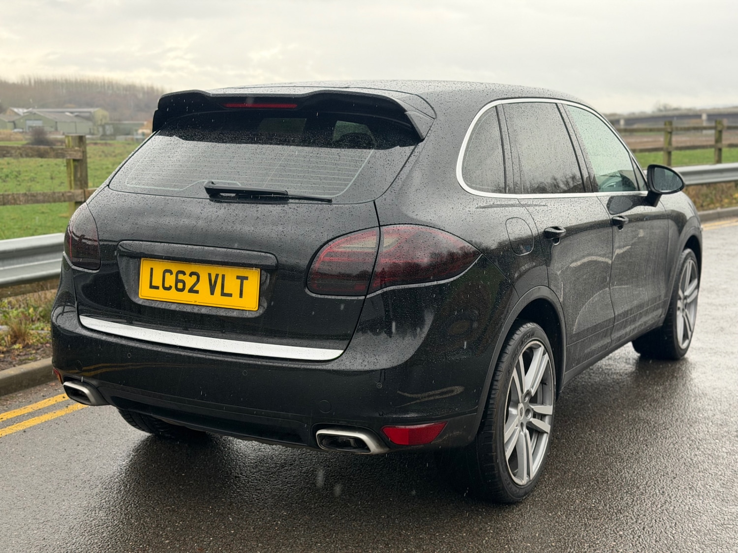 Used Porsche Cayenne 2012 for sale - 76947181: Photo 12