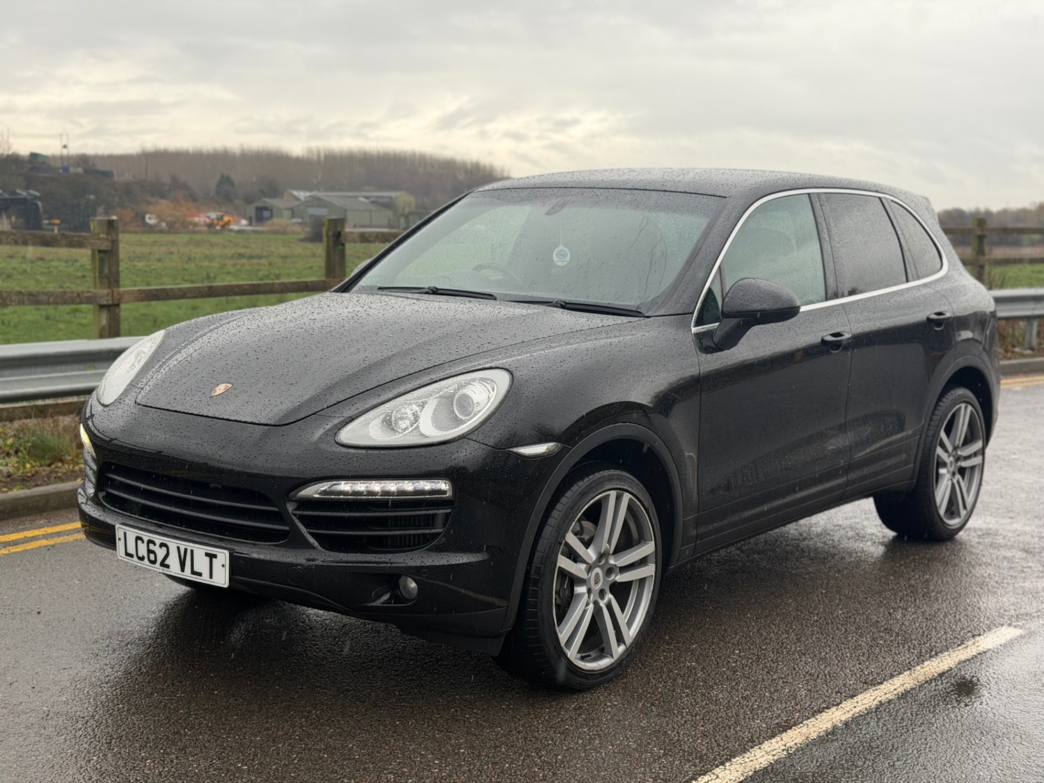Used Porsche Cayenne 2012 for sale - 76947181: Photo 6