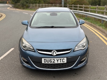 Used Vauxhall Astra 2012 for sale - 76426689: Photo