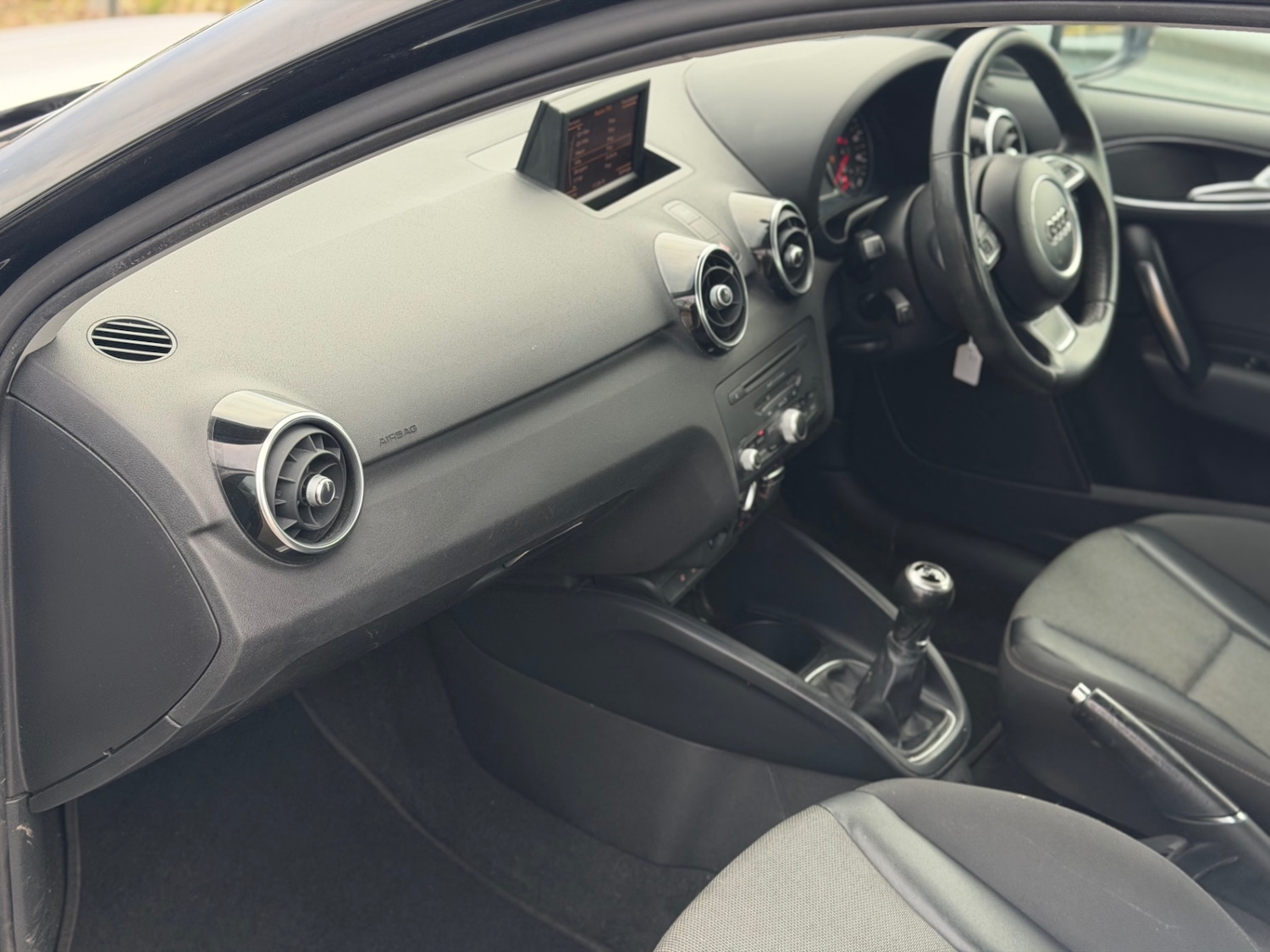 Used Audi A1 2013 for sale - 78055786: Photo 10