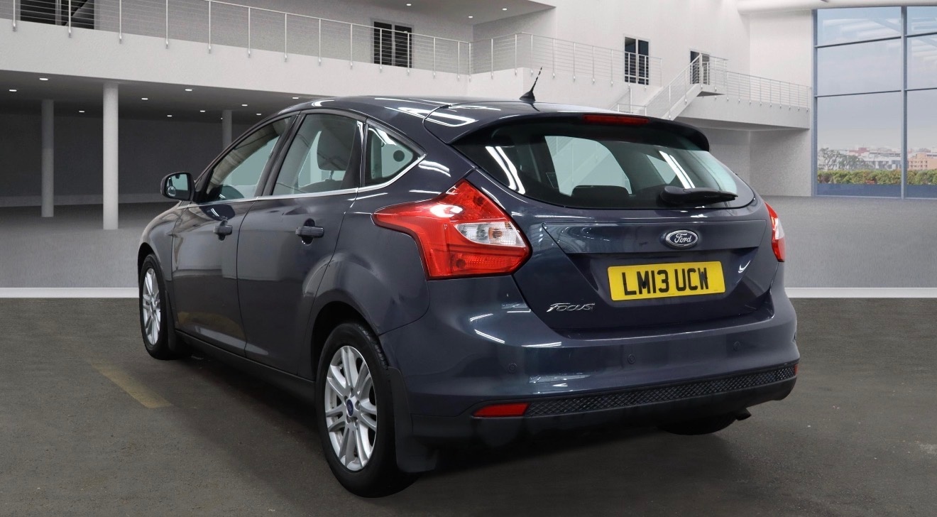 Used Ford Focus 2013 for sale - 76198555: Photo 3