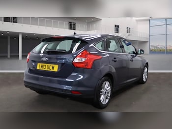 Used Ford Focus 2013 for sale - 76198555: Photo 4