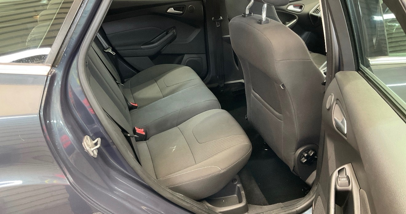 Used Ford Focus 2013 for sale - 76198555: Photo 6