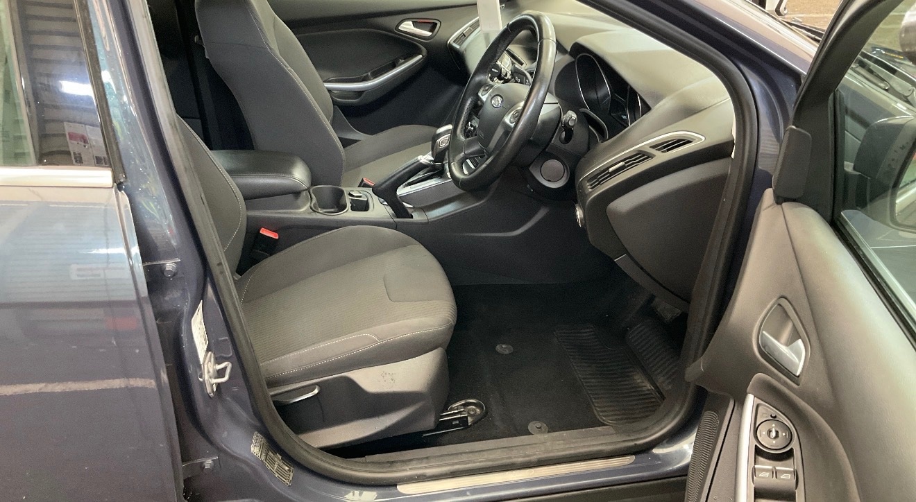 Used Ford Focus 2013 for sale - 76198555: Photo 7