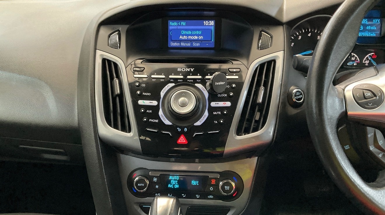 Used Ford Focus 2013 for sale - 76198555: Photo 9