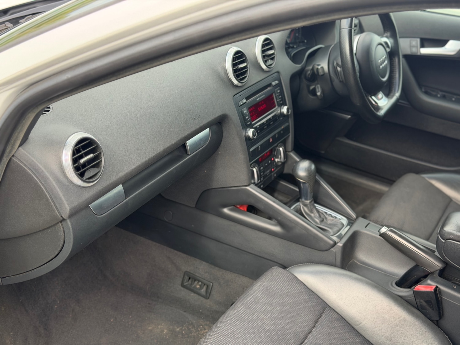 Used Audi A3 2010 for sale - 78133686: Photo 19