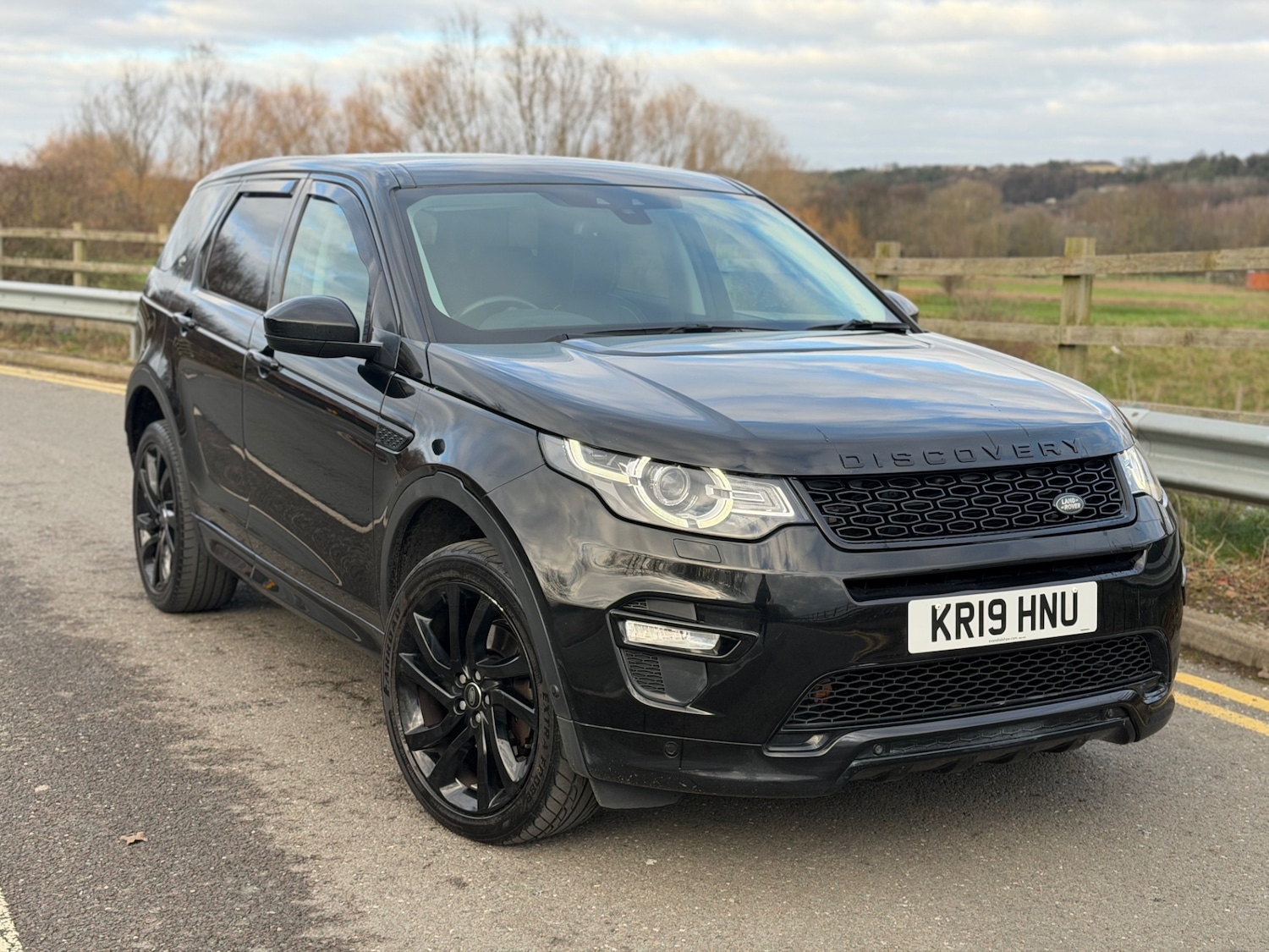 Used Land Rover Discovery Sport 2019 for sale - 77046465: Photo 2