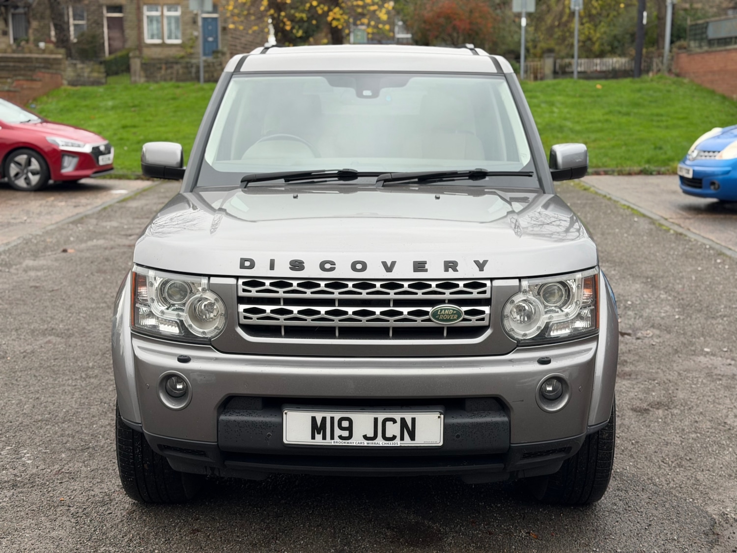 Used Land Rover Discovery 2010 for sale - 76625249: Photo 2